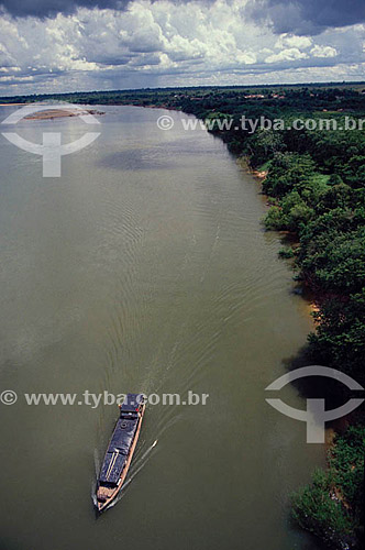  Boat for load transport - Tocantins River - Amazon Region - Brazil 