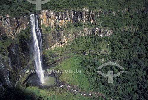  Salto São Francisco (Saint Francis Waterfall) - Prudentopolis city - Parana state - Brazil - March 2004 