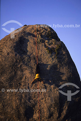  Rappel - Bico do Papagaio Mountain - Tijuca National Park  - Rio de Janeiro city - Rio de Janeiro state (RJ) - Brazil