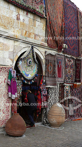  Carpets market, commerce in Goreme - Cappadocia - Turkey - 10/2007 