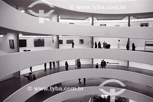  Subject: Reproduction at Guggenheim museum Place: New York city - USA Date: 18/10/1999 