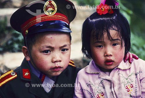  Subject: Boy and Girl Place: China  