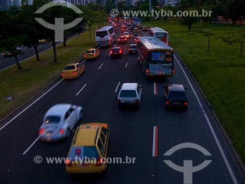  Subject: Traffic jam at Aterro do Flamengo / Place: Rio de Janeiro city - Rio de Janeiro state / Date: 02/2008 