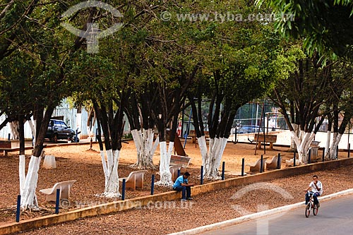  Subject: Wooded square in Curionopolis town / Place: Para state / Date: 08/2008 