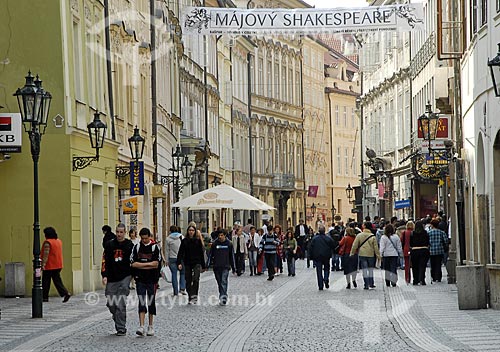  Subject: Commerce street of Czech crystal`s / Place: Prague - Czech Republic / Date: 04/23/2007 