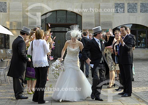  Subject: Wedding in London  / Place: London - England / Date: 04/28/2007 