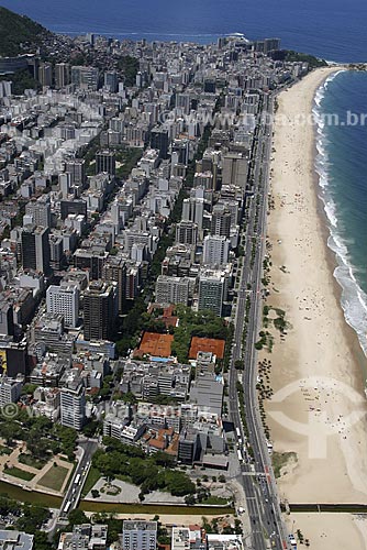  Subject: Aerial view of Praia de Ipanema (Ipanema Beach) with Praia do Arpoador (Arpoador Beach) / Place: Rio de Janeiro city - Rio de Janeiro state - Brazil / Place: 10/16/2003 