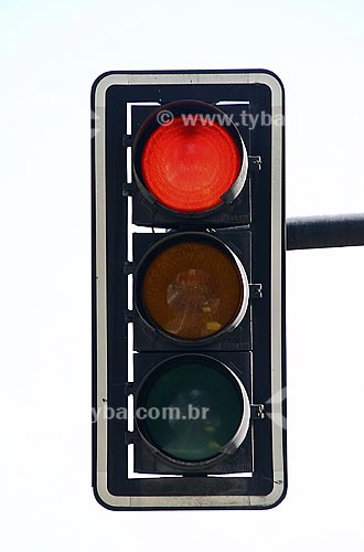  Subject: Traffic lights details in the center of Rio de Janeiro city / Place: Rio de Janeiro city - Rio de Janeiro state - Brazil / Date: 05/13/2008 