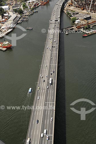  Subject: Aerial view of Rio-Niteroi bridge / Place: Rio de Janeiro city - Rio de Janeiro state - Brazil / Date: 09/19/2008 