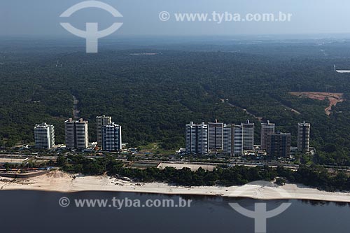  Subject: Buildings in Ponta Negra / Place: Manaus city  - Amazonas state - Brazil / Date: 10/26/2007 