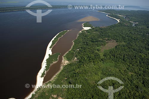  Subject: Anavilhanas Ecological Station (ESEC), in Rio Negro (Black River) / Place: Amazonas state - Brazil / Date: 10/26/2007 