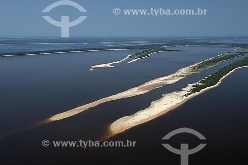  Subject: Beach at Anavilhanas Ecological Station (ESEC), in Rio Negro (Black River) / Place: Amazonas state - Brazil / Date: 10/26/2007 