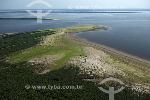  Subject: Anavilhanas Ecological Station (ESEC), in Rio Negro (Black River) / Place: Amazonas state - Brazil / Date: 10/26/2007 