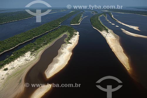  Subject: Beach at Anavilhanas Ecological Station (ESEC), in Rio Negro (Black River) / Amazonas state - Brazil / Date: 10/26/2007 