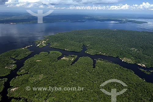  Subject: Sustainable Development Reserve of Tupe, above Manaus city, in the Rio Negro (Black River) / Place: Amazonas state - Brazil / Date: 06/30/2007 