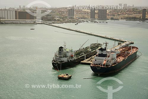  Subject: Cargo ship anchored at Fortaleza port / Place: Fortaleza City - Ceara State - Brazil / Date: January 2009 