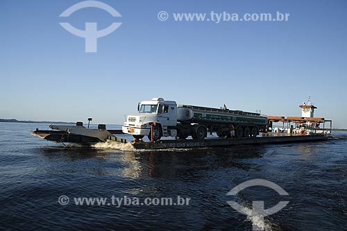  Subject: Ferry cargo transport - Black River (Rio Negro) / Place: Near Manaus City - Amazonas State - Brazil / Date: June 2007 