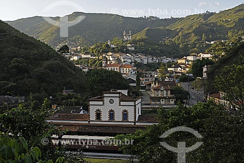  Subject: Ouro Preto train station with city in the background / Place: Minas Gerais State - Brazil / Date: April 2009 