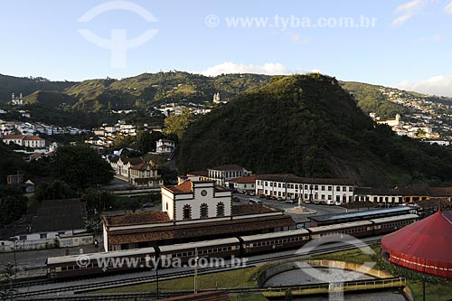  Subject: Ouro Preto train station with city in the background / Place: Minas Gerais State - Brazil / Date: April 2009 