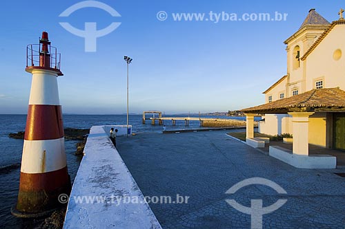  Subject: Church of Mont Serrat and lighthouse of Ponta de Humaitá / Place: Salvador City - Bahia State - Brazil / Date: February 2006 