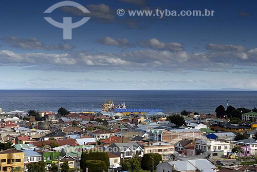  Subject: Punta Arenas city view. Chilean Patagonia. Strait of Magellan in the background / Place: Punta Arenas city - Chile / Date: 11/2008 