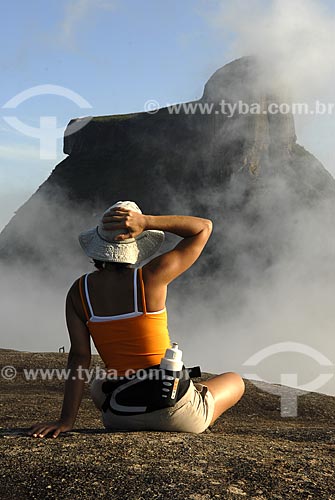  Subject: Trekking in the peak of Pedra Bonita. Pedra da Gávea in the backgroung / Place: Rio de Janeiro city - Rio de Janeiro State - Brazil / Date: 3/2009 