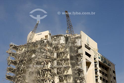  Demolition of building - Dubai Marina - Dubai - United Arab Emirates 