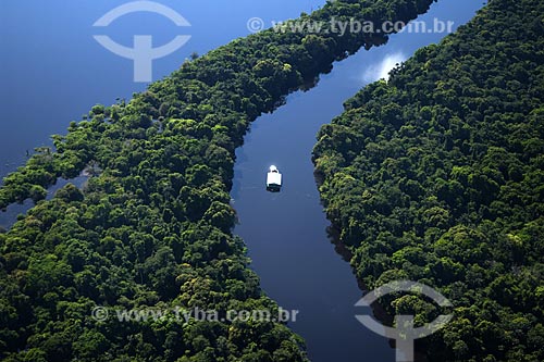  Subject: Aerial view of Anavilhanas Ecological Station (ESEC) / Place: Rio Negro (Black River) - Amazonas State - Brazil / Date: June 2007 