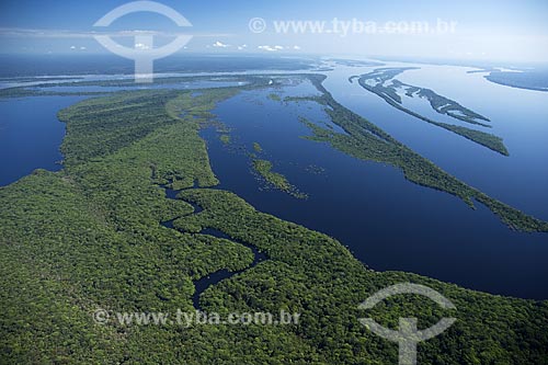  Subject: Aerial view of Jau National Park - Rio Negro (Black River) / Place: Amazonas State - Brazil / Date: June 2007 