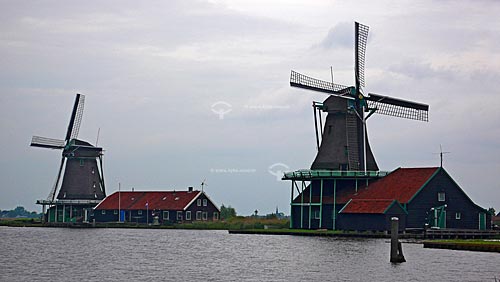  Windmills in Zaanse Schans - Amsterdam - Netherlands 