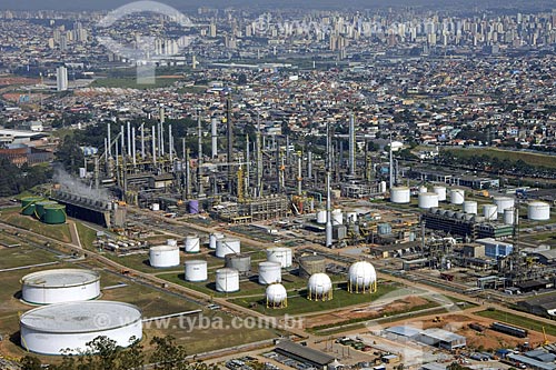  Subject: Chemical industries - Petrochemical Pole / Place: Maua City - Sao Paulo State - Brazil / Date: May 2005 