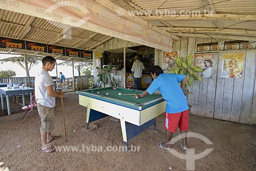  Subject: Snooker - Warehouse - Madeira River / Place: Humaita City - Amazonas State - Brazil / date: June 2008 