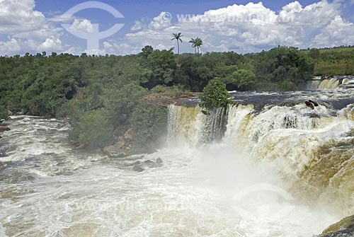  Subject: Cachoeira da Velha Waterfall - Rio Novo River / Place: Mateiros City - Tocantins State - Brazil / Date: February 2007 
