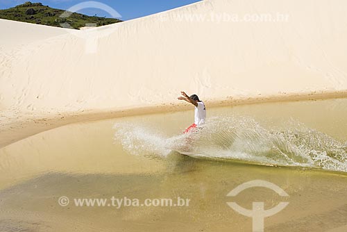  Subject: Sandboarding  - Dunes of Joaquina Beach / Place: Florianopolis City - santa Catarina State - Brazil / Date: April 2009 