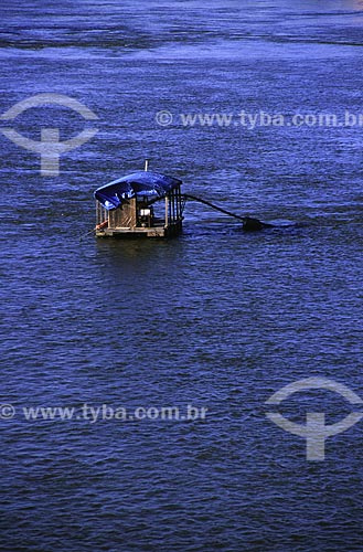  Subject: Ferryboat that takes sand from the Branco river / Place: Boa Vista city - Roraima state - Brazil / Date: March, 2009 