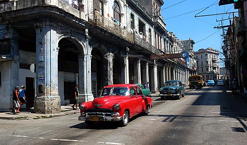  Subject: Classic car (50s) in the streets of Havana / Local: Cuba / Date: october 2009 