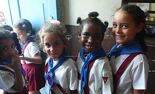  Subject: Children in school  / Local: Havana - Cuba / Date: october 2009 