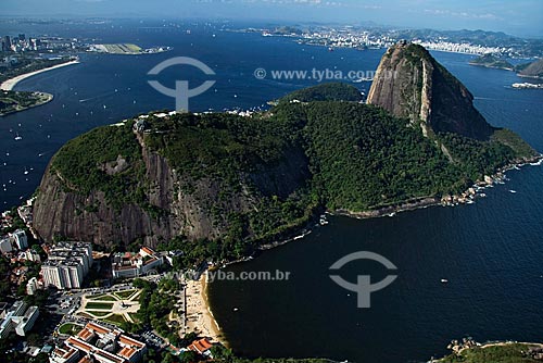  Subject: Aerial view of Praia Vermelha (Vermelha Beach) and Sugar Loaf / Place: Urca - Rio de Janeiro city - Rio de Janeiro state - Brazil / Date: October 2009 