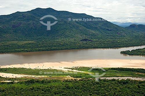  Subject: Aerial view os Serra Grande and Rio Branco (White River) in the beginning of the dry season  / Place:  South of Boa Vista City - Roraima State - Brazil  / Date: Janeiro de 2006 