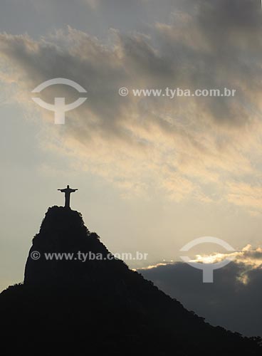  Subject: Cristo Redentor (Christ the Redeemer) at the sunset  / Place:  Rio de Janeiro city - Rio de Janeiro state - Brazil  / Date: Dezembro de 2009 