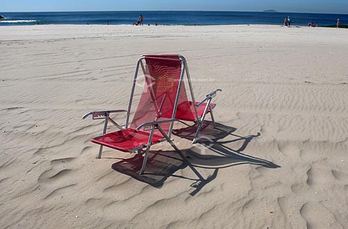  Subject: Beach chair in the sands of Copacabana  / Place:  Copacabana - Rio de Janeiro city - Rio de Janeiro state - Brazil  / Date: Dezembro de 2009 