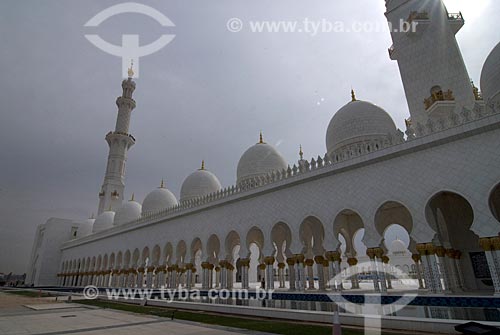  Subject: Great Mosque of Abu Dhabi - Mosque Sheik Zayed Bin Sultan Al Nathyan  / Place:  Abu Dhabi - United Arab Emirates  / Date: 01/2009 