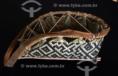  Handicraft of the Waimiri-Atroari tribe. Reconciling the ancient culture with the use of Internet and electronics devices, the Waimiri Atroari transformed their name into a trade mark explored by themselves into the global market   - Manaus city - Brazil