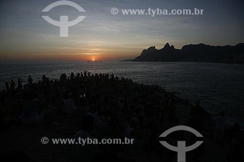  Sunset at Ipanema beach, viewed from Arpoador   - Rio de Janeiro city - Rio de Janeiro state (RJ) - Brazil
