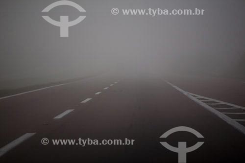  Subject: Fog on the highway  / Place:  Anhanguera city - Sao Paulo state - Brazil  / Date: 2008 