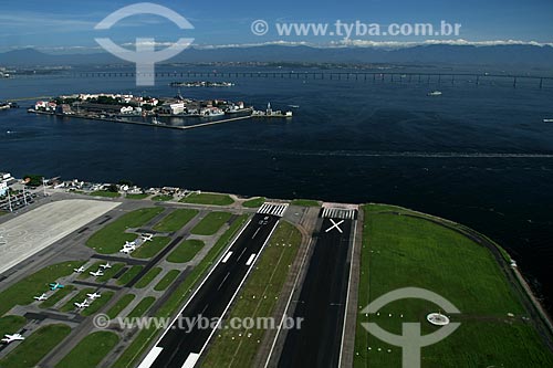 Subject: Aerial view of the Santos Dumont Airport / Place: Rio de Janeiro city - Rio de Janeiro state - Brazil / Date: 11/2009 