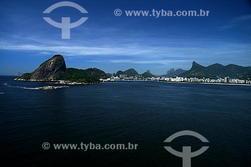  Subject: Aerial view of the Guanabara bay, with the Sugar Loaf, the Flamengo and Botafogo beaches and the Corcovado hill in the background / Place: Rio de Janeiro city - Rio de Janeiro state - Brazil / Date: 11/2009 