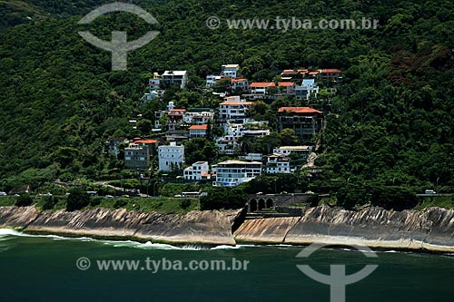  Subject: Aerial view of the Ladeira das Yucas Condominium  / Place:  Rio de Janeiro city - Rio de Janeiro state - Brazil  / Date: 11/2009 