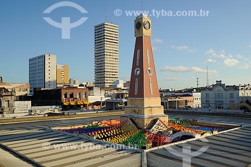  Subject: Colored Pennants for Sao joao Feast in the Handicraft Market / Place: Aracaju city - Sergipe state - Brazil / Date: junho 2009 