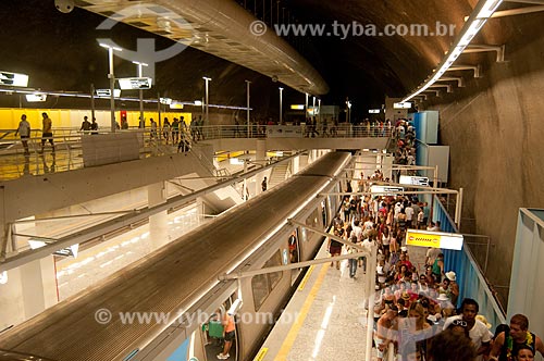  Subject: Metro station crowded during brazilian carnival  / Place: Rio de Janeiro city, Rio de Janeiro state  / Date: 09/04/2010 